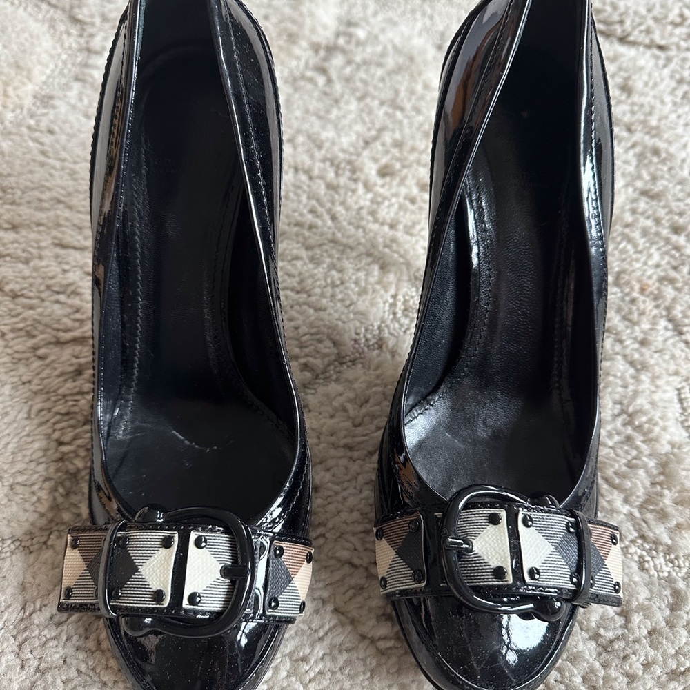Beautiful Burberry women’s heals.